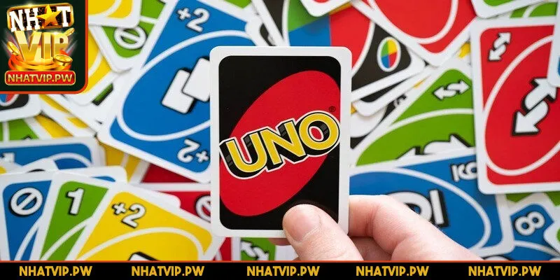Uno là một game thẻ bài thuộc thể loại boardgame hiện đại